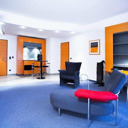 Hotel Berlin Ostbahnhof Екстер'єр фото