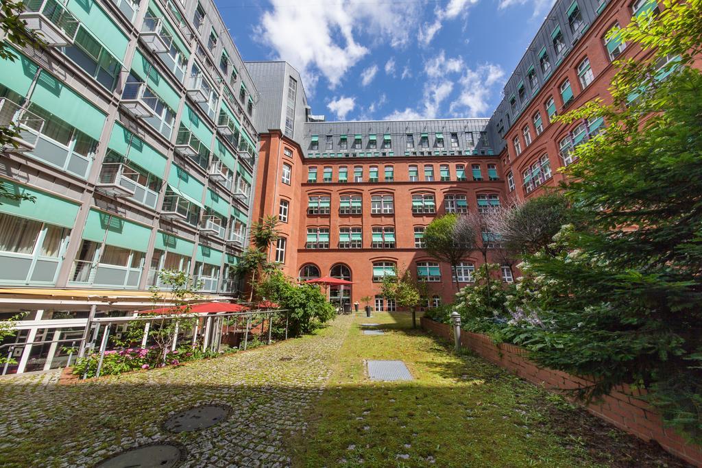 Hotel Berlin Ostbahnhof Екстер'єр фото