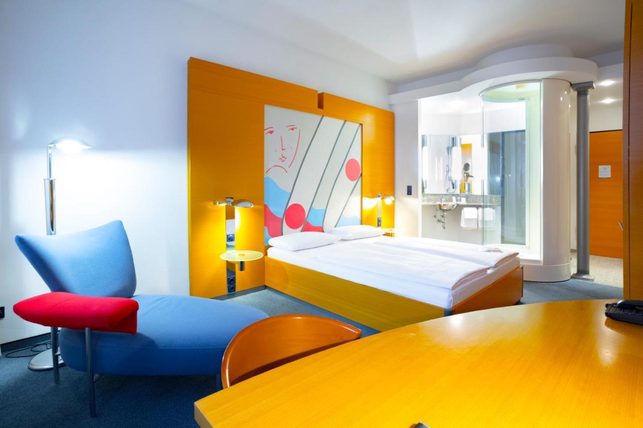 Hotel Berlin Ostbahnhof Екстер'єр фото