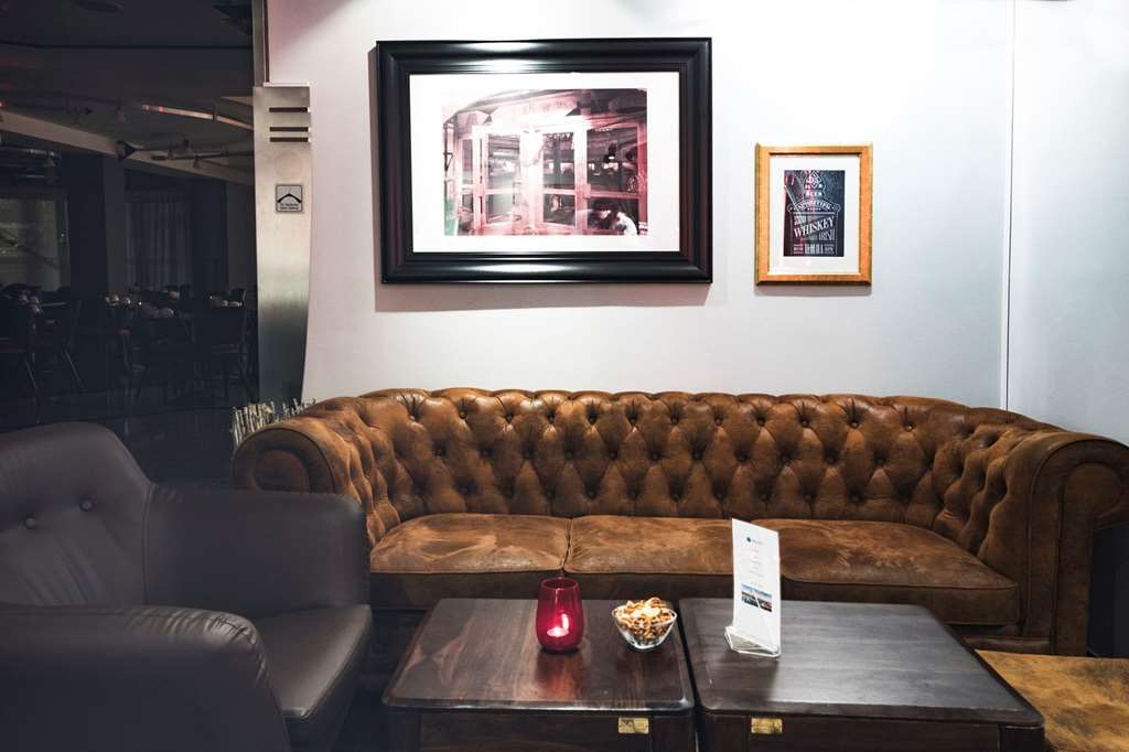 Hotel Berlin Ostbahnhof Ресторан фото