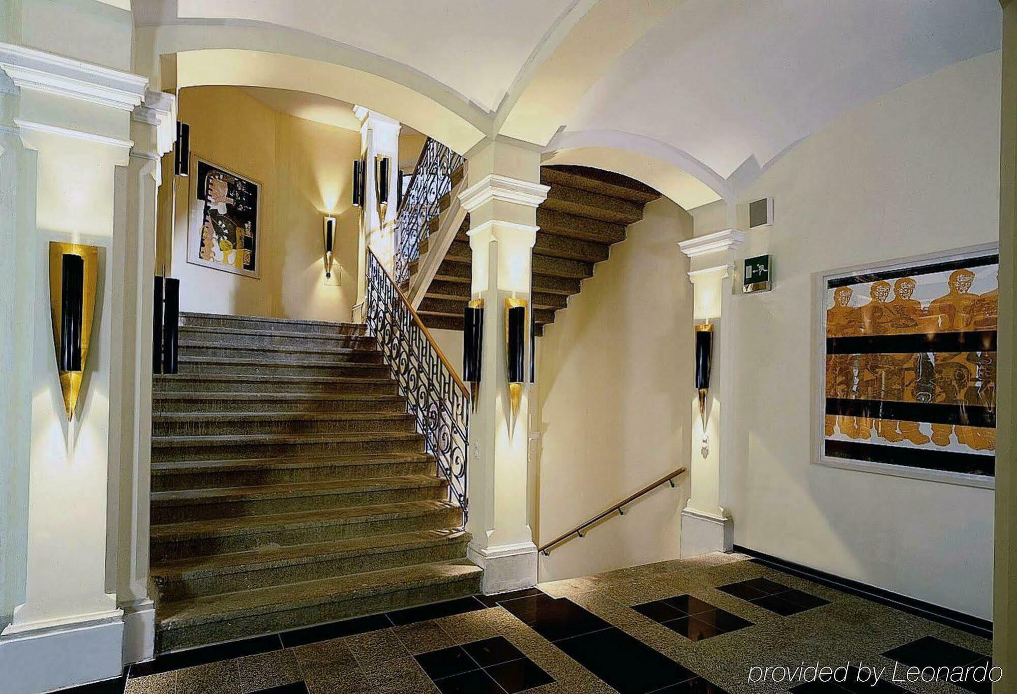 Hotel Berlin Ostbahnhof Інтер'єр фото